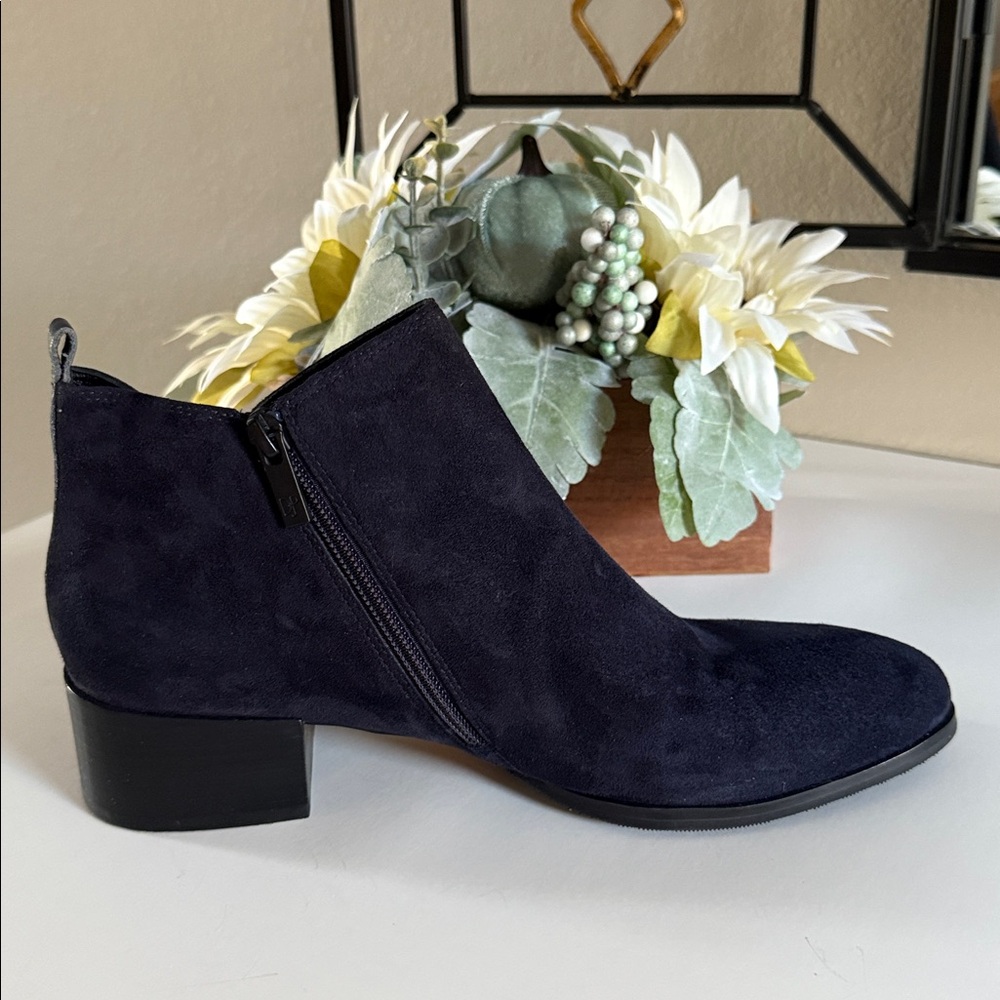 Donald Pliner Avea Suede Leather Ankle Booties - Picture 6 of 13